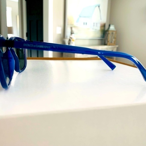 DOLCE & Gabbana Sunglasses - Picture 9 of 14